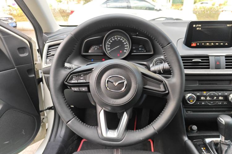 Used Mazda Mazda 3 Axela 2017 Sedan 1.5L Automatic Luxury Model Emission Standard China V