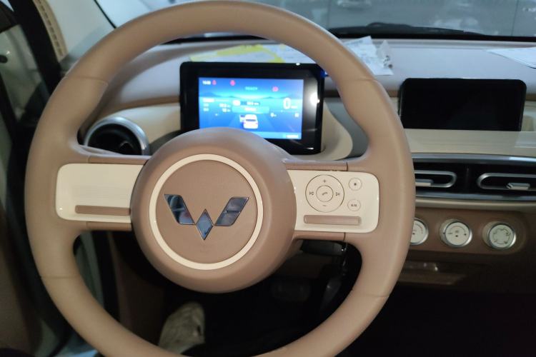 Used Wuling Hongguang MINIEV 2025 Four-Door Version Advanced Edition