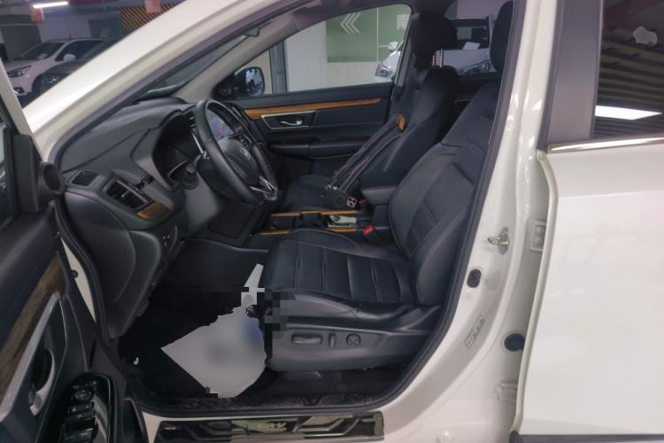 Used Honda CR-V 2017 240TURBO CVT Front-Wheel Drive Fashion Edition