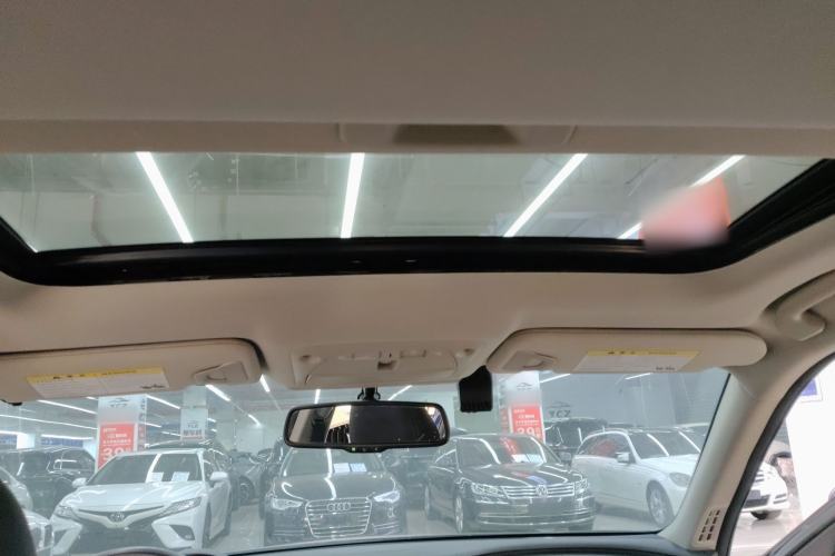 Used Infiniti Q50L 2018 2.0T Enjoyment Version China VI Standard