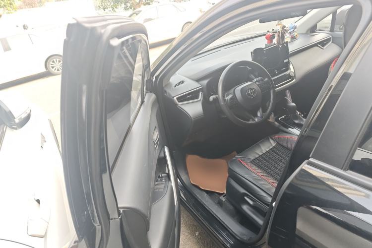 Used Toyota Corolla Cross 2023 Dual-Motor 2.0L Pioneer Edition
