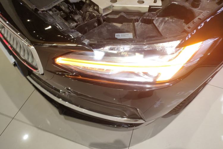 Used Volvo S90 2022 B5 Zhiyuan Luxury Edition
