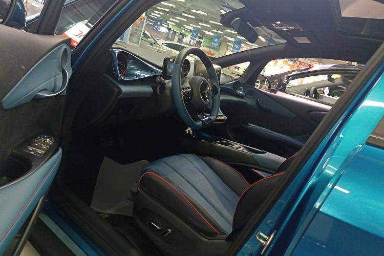 Used BYD Dolphin 2021 405 km Fashion Edition
