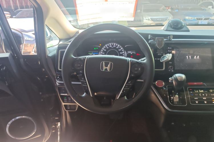 Used Honda Elysion 2019 2.0L Hybrid Supreme Edition
