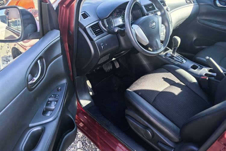 Used Nissan Tiida 2014 1.6L CVT Smart Model
