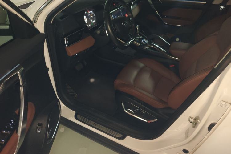 Used Geely Auto Emgrand X7 Sport 2020 1.8TD DCT Zhi Ling PRO
