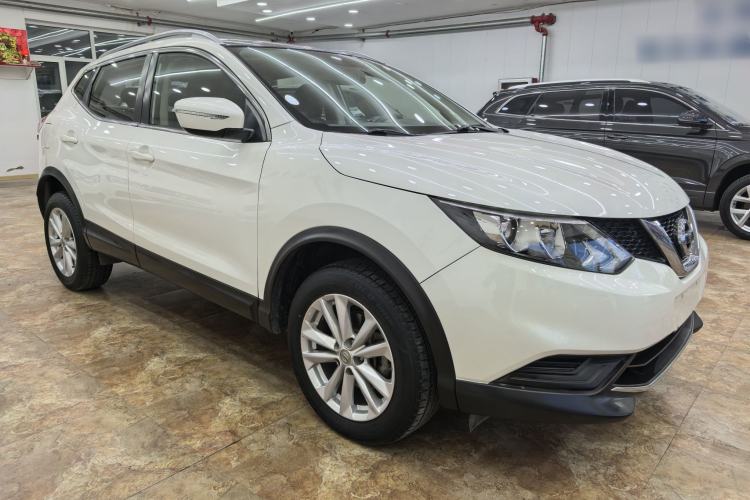 Used Nissan Qashqai 2017 1.2T CVT Fashion Edition
