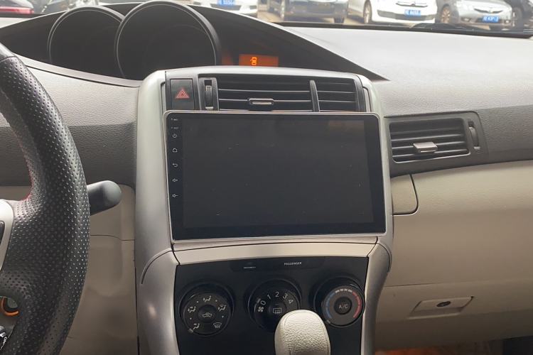 Used Toyota Verso 2014 Starlight 180E CVT Elite Edition
