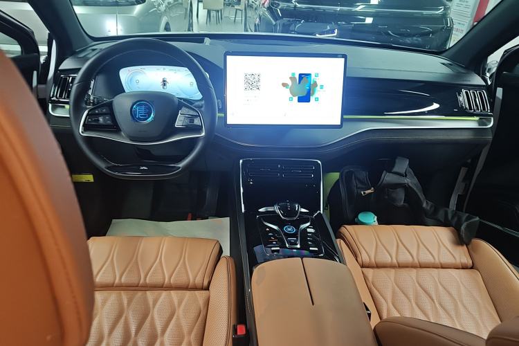 Used BYD Tang New Energy 2023 DM-i Champion Edition 112KM Prestige Model