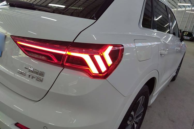 Used Audi Q3 2022 35 TFSI Progressive Dynamic Edition
