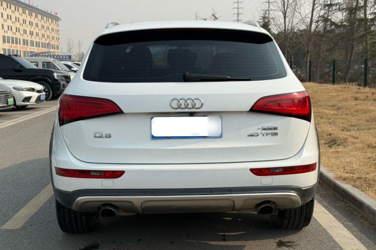 Used Audi Q5 2017 Plus 40 TFSI Technology Model
