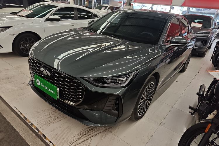 Used Chery Fengyun A8L 2025 1.5 TGDI 145 km Luxury Version