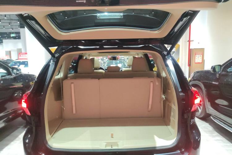 Used Toyota Highlander 2018 2.0T Four-Wheel Drive Luxury Version 7 Seats China VI Standard
