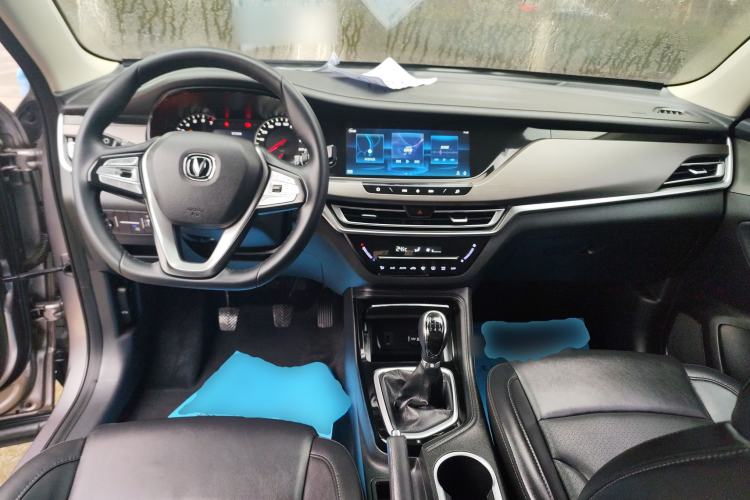 Used Changan CS35PLUS 2022 1.6L Manual Luxury Edition
