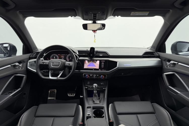 Used Audi Q3 2024 35 TFSI Fashion Dynamic Edition
