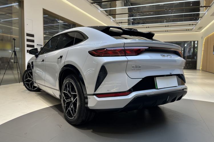 Used BYD Song L EV 2025 Intelligent Driving Version 602 km Range LiDAR-equipped All-Wheel-Drive Type