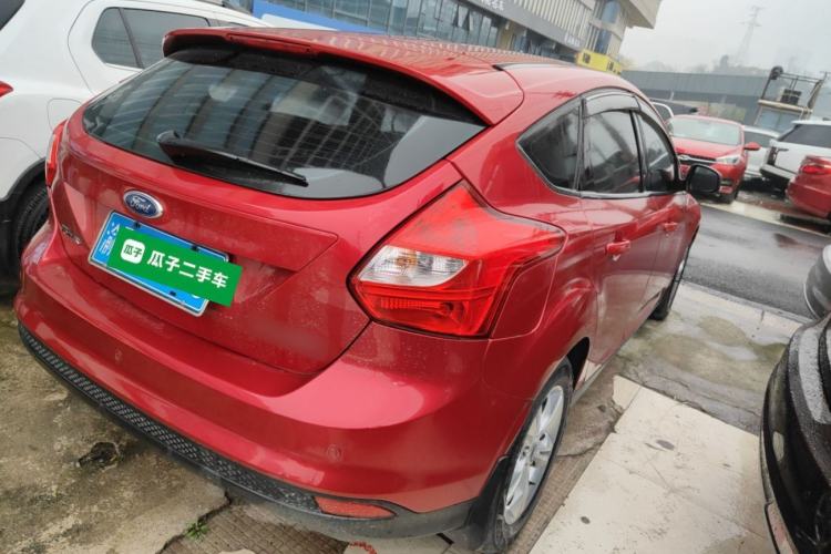 Used Ford Focus 2012 Hatchback 1.6L Automatic Fashion Edition
