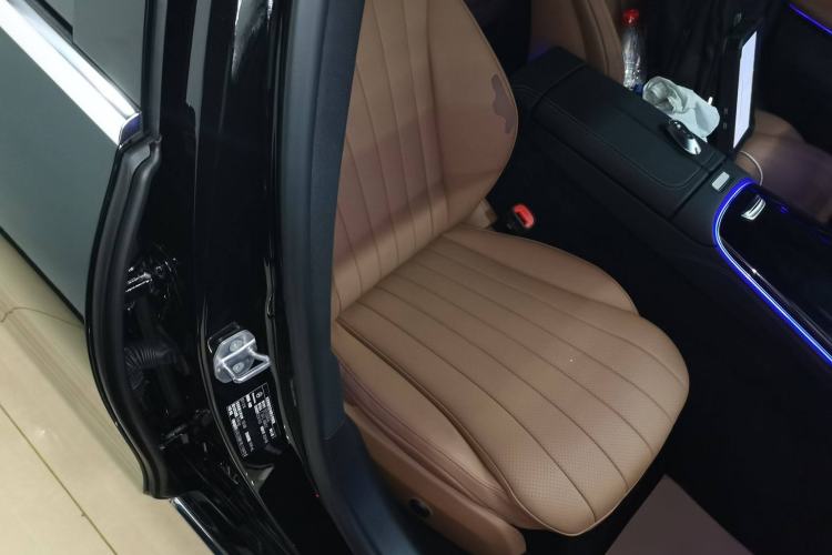 Used Mercedes-Benz E-Class 2024 Facelift E 260 L 4MATIC
