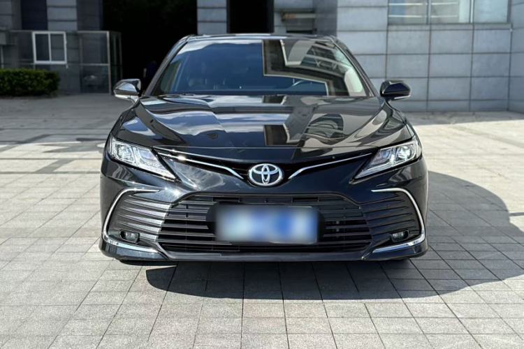 Used Toyota Camry 2022 2.0GVP Premier Edition
