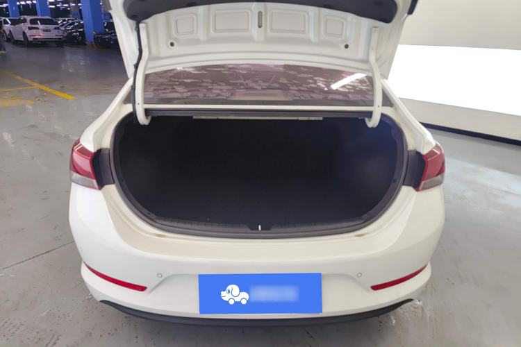 Used Hyundai Verna 2016 1.4L Manual Cool Edition GLS
