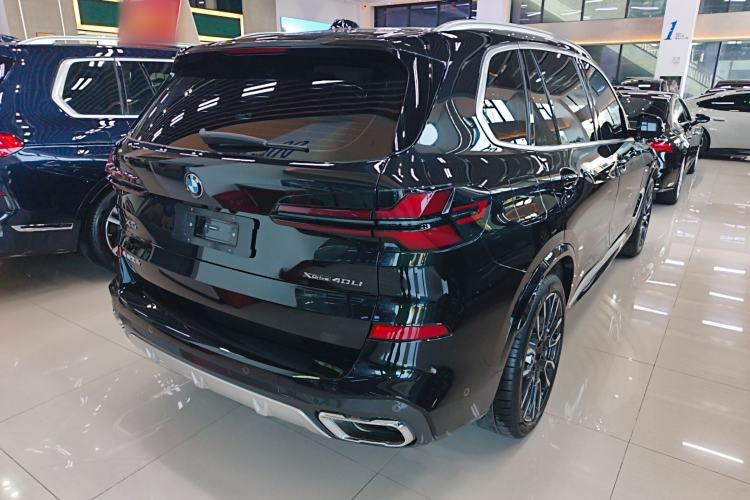 Used BMW X5 2023 xDrive 40Li M Sport Package