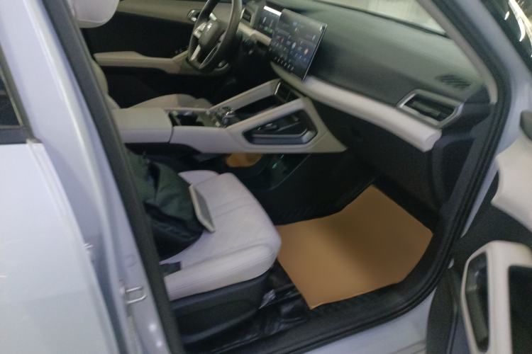 Used BYD Yuan UP 2024 401KM Leading Edition
