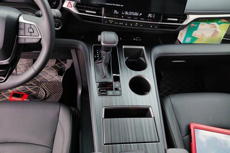 Used Toyota Sienna 2024 2.5L Hybrid Four-Wheel Drive Prestige Edition
