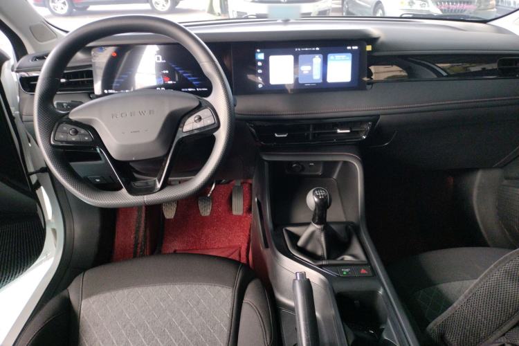 Used Roewe i5 2023 1.5L Manual Comfort Edition