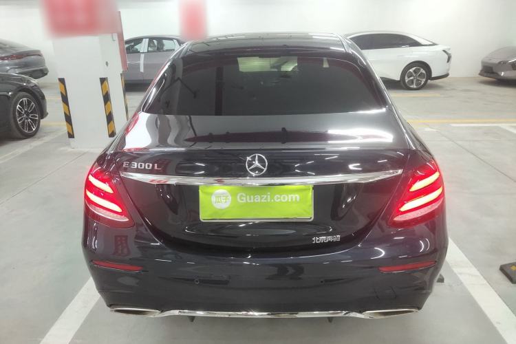 Used Mercedes-Benz E-Class 2019 E 300 L Sporty and Stylish Model
