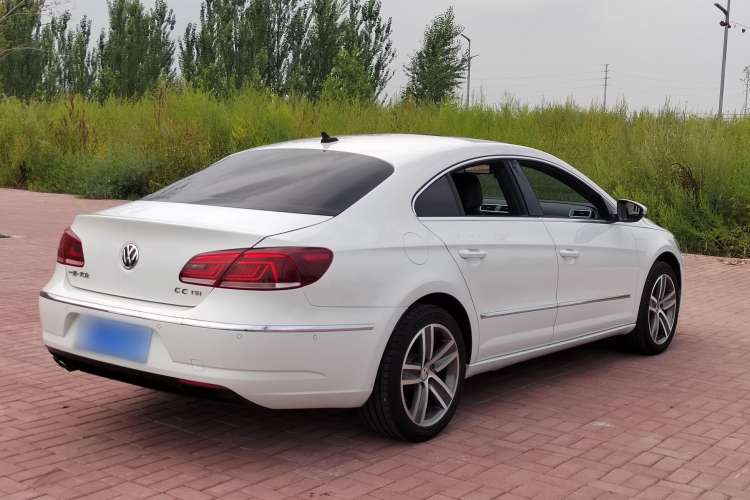 Used Volkswagen FAW-Volkswagen CC 2015 1.8TSI Luxury Model
