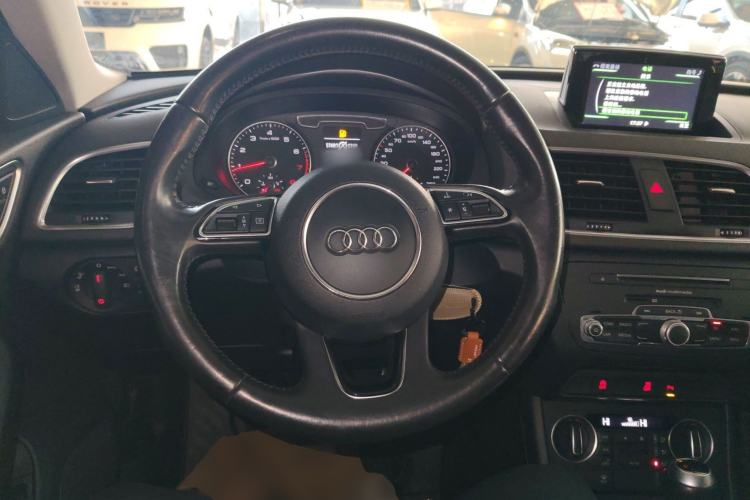 Used Audi Q3 2016 35 TFSI Fashion Model