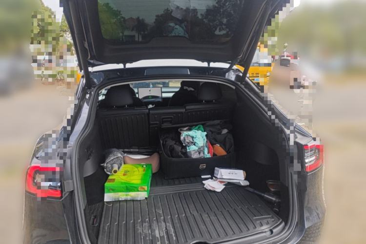 Used Tesla Model Y 2024 Rear-Wheel-Drive Version