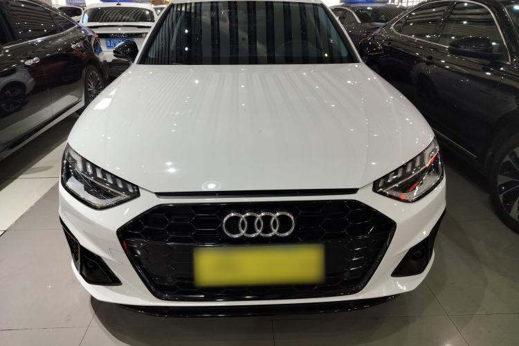 Used Audi A4L 2022 40 TFSI Luxury Dynamic Model