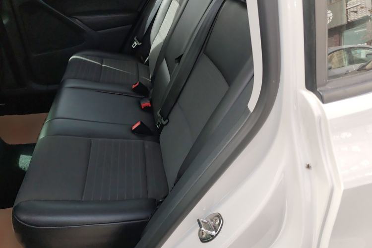 Used Volkswagen Tiguan 2015 1.8TSI Automatic Two-Wheel Drive Trend Edition
