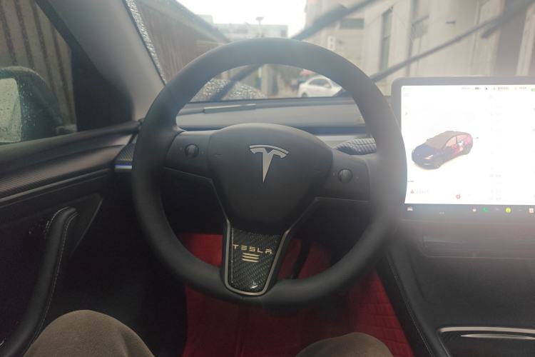 Used Tesla Model Y 2024 Rear-Wheel-Drive Version