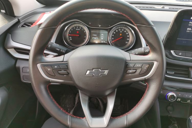 Used Chevrolet Orlando 2020 Light Hybrid Redline 530T Automatic Enjoyment Edition (5+2 Models)
