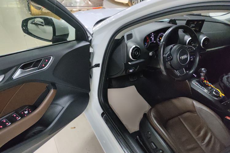 Used Audi A3 2016 Limousine 35 TFSI Style Edition