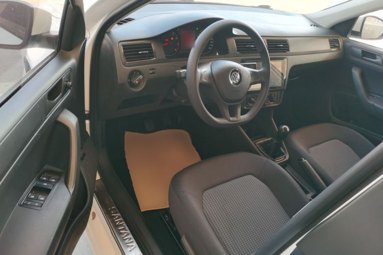 Used Volkswagen Santana 2018 1.5L Manual Fashion Edition
