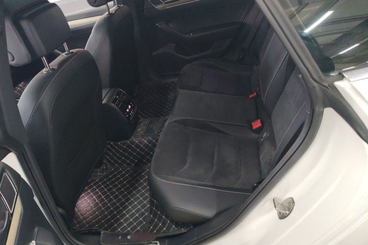 Used Volkswagen FAW-Volkswagen CC 2020 330TSI Huayan Edition China VI Standard
