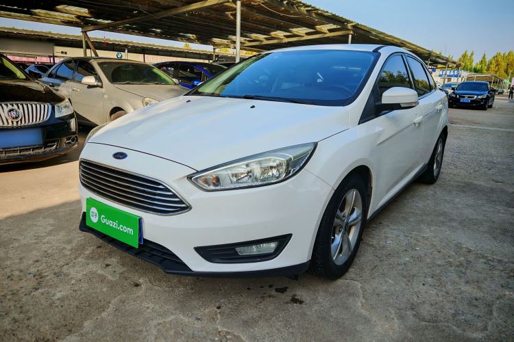 Used Ford Focus 2015 Sedan 1.6L Automatic Comfort Model
