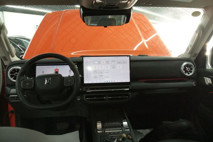 Used Tank 300 2025 2.0T Conqueror