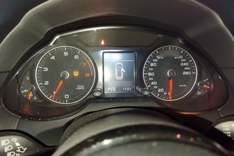 Used Audi Q5 2015 40 TFSI Technology Edition
