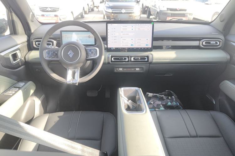 Used Baojun Spark EUV 
