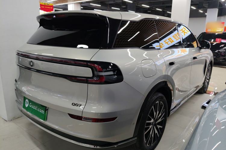 Used  Q07 2025 215 Flagship Edition
