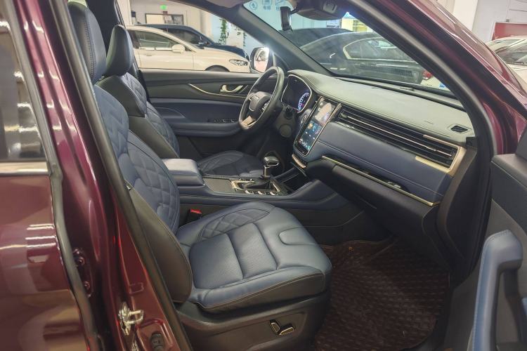 Used Oshan COS1 2018 1.5T Automatic Smart 7-Seater
