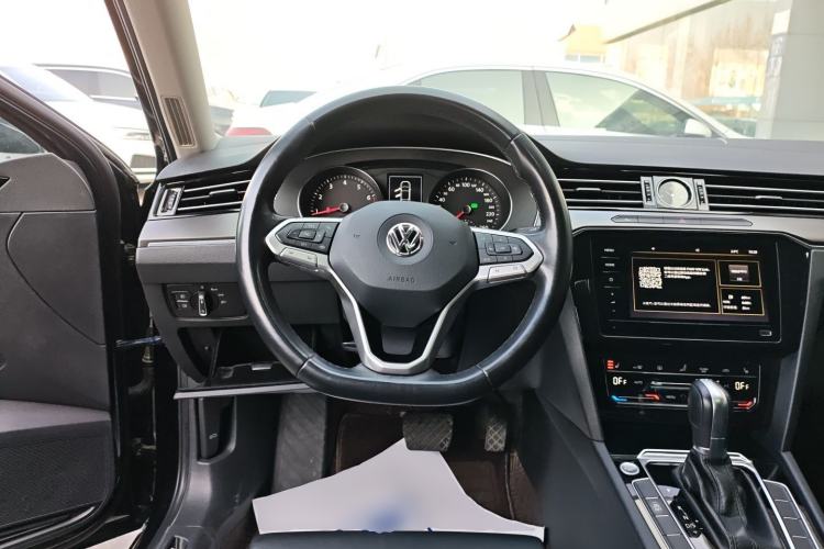 Used Volkswagen Magotan 2020 330TSI DSG Leading Model
