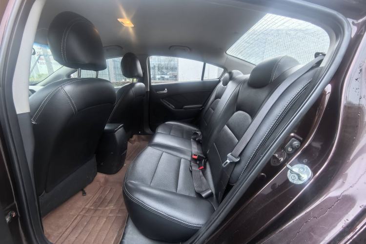 Used Kia K3 2015 1.6L Manual GL
