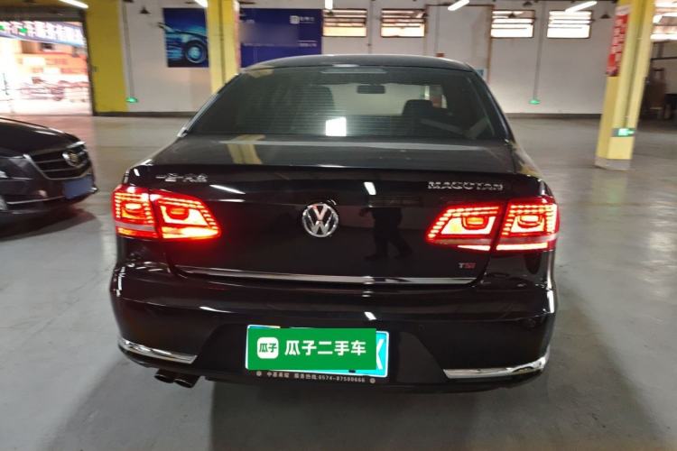 Used Volkswagen Magotan 2015 1.8TSI Luxury Model
