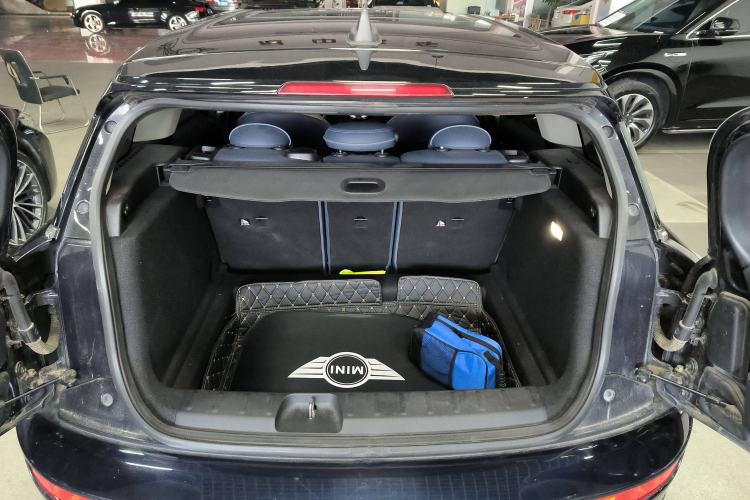 Used  Clubman 2021 1.5T COOPER
