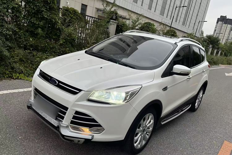 Used Ford Kuga 2015 2.0L GTDi Four-Wheel Drive Elite Model
